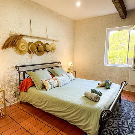 Hébergement de vacances Paisible Maison A L'ombre Des Pins Fitou