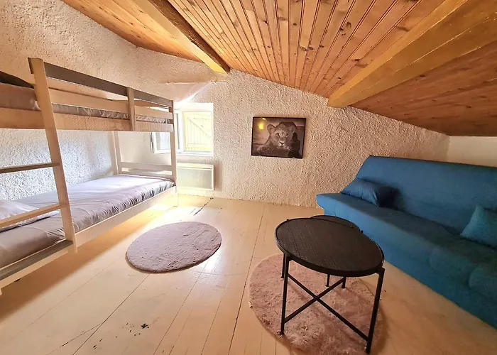 Σπίτι διακοπών Paisible Maison A L'ombre Des Pins